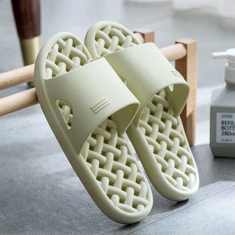 Men's Slippers Summer Home Personalized Bathroom Bath Bathroom Non-slip Soft Bottom Hollow Quick-Drying Home Deodorant Shoes