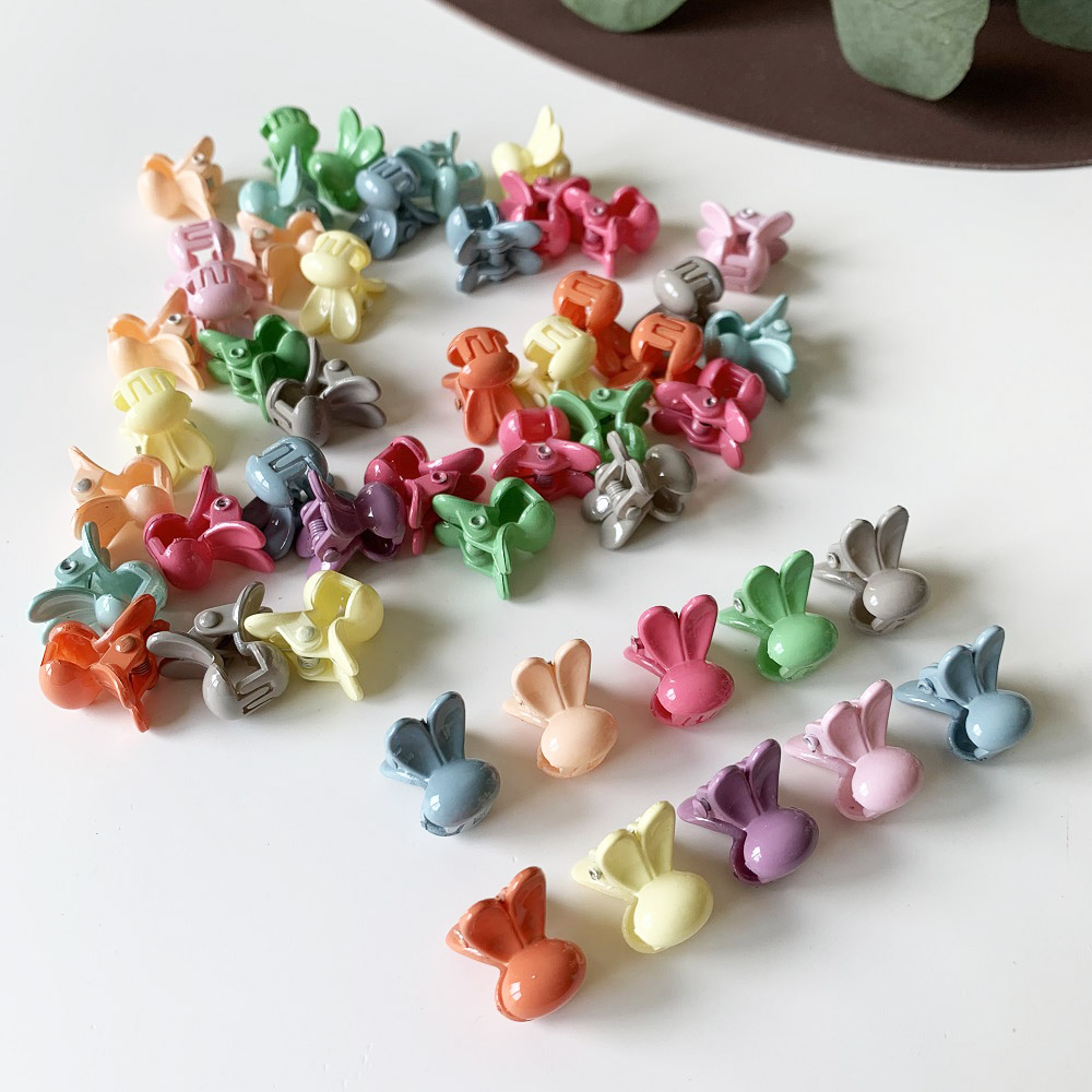 [SG❀Cute Kids] 50 Pcs Colorful Mini Hair Claw Clips Clamps Accessories for Baby Toddler Girls Decorative Bun Thin Hair, Assorted Colors in Bunny & Flower Shape